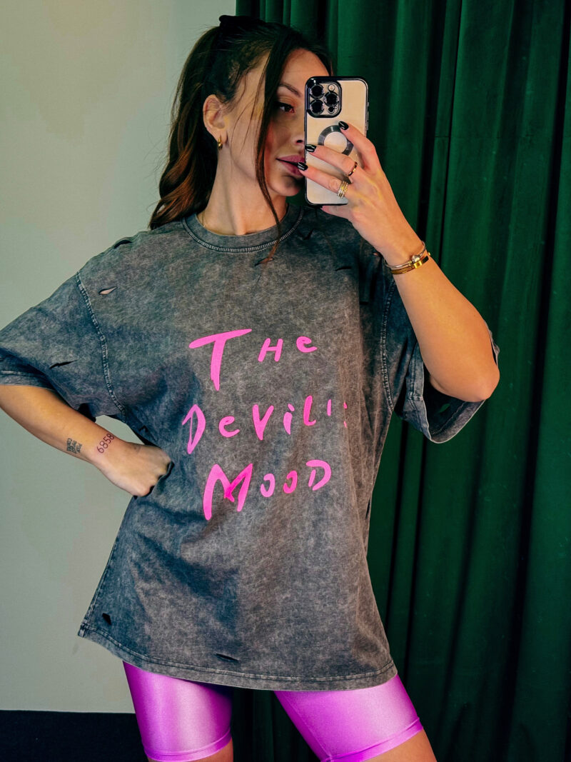The Devil's Mood Print T-shirt - Image 3