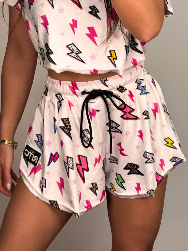 Βελουτέ Shorts Melody White Lightning Bolt Print