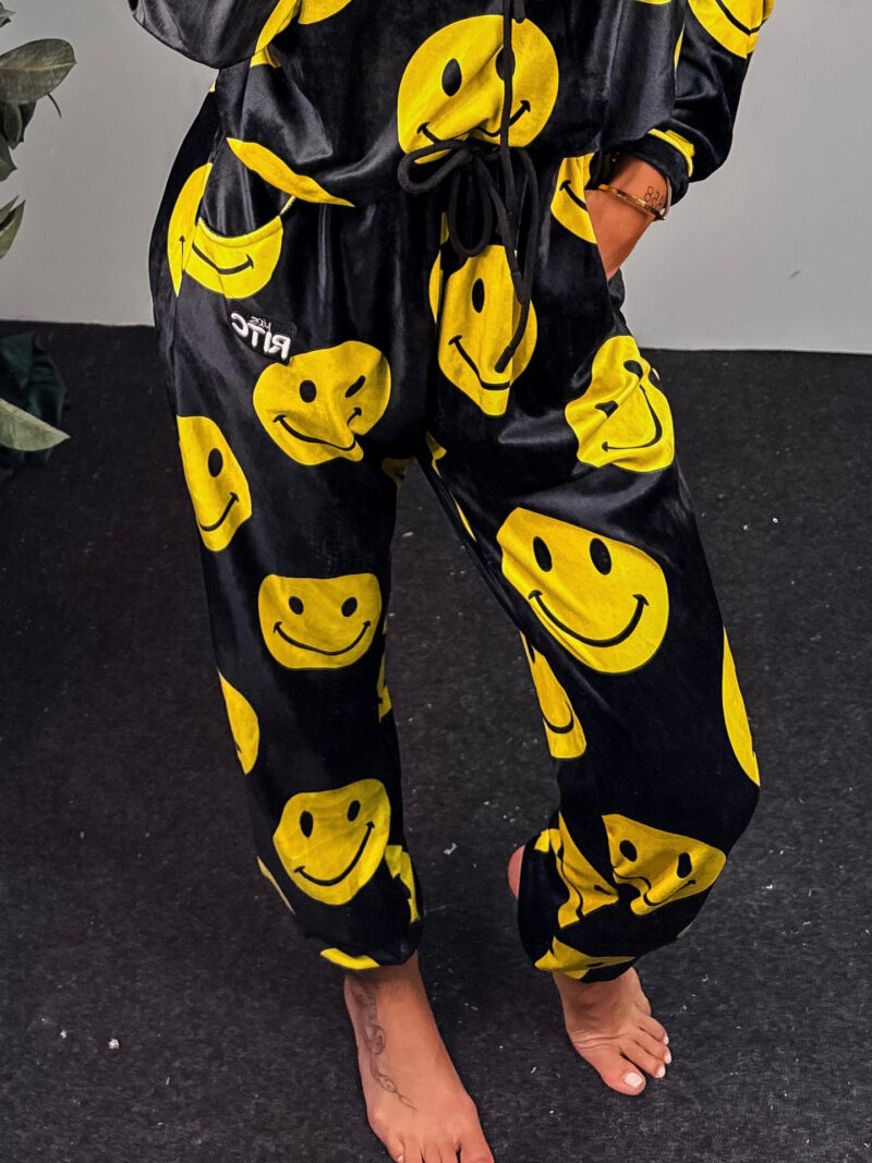 Βελουτέ Παντελόνι Raina Smilies Print - Image 2