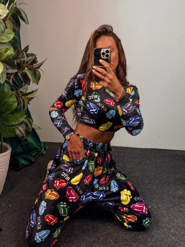 Βελουτέ Σετ Nina Black Tongues Print