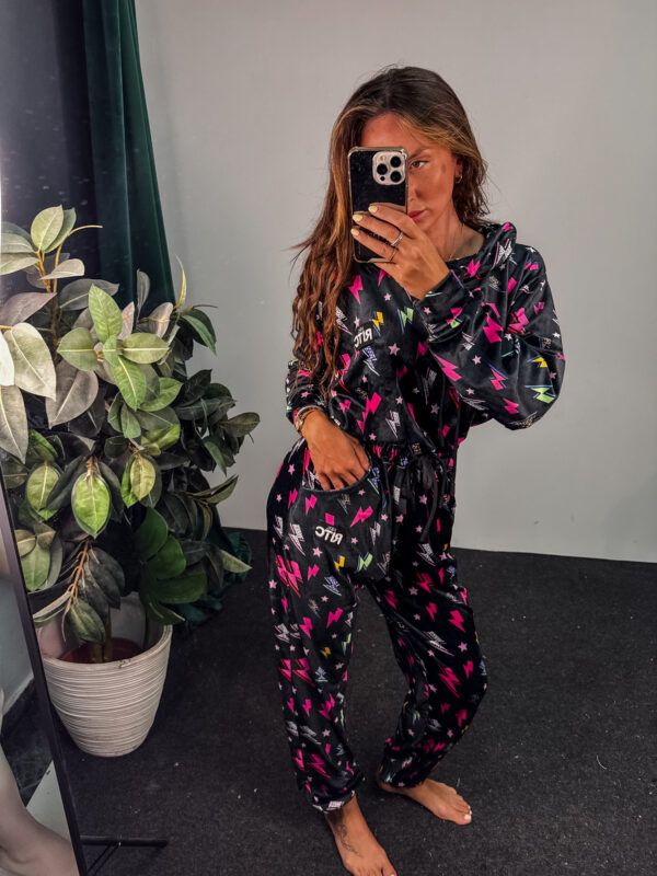 Βελουτέ Σετ Trinity Black Thunders Print
