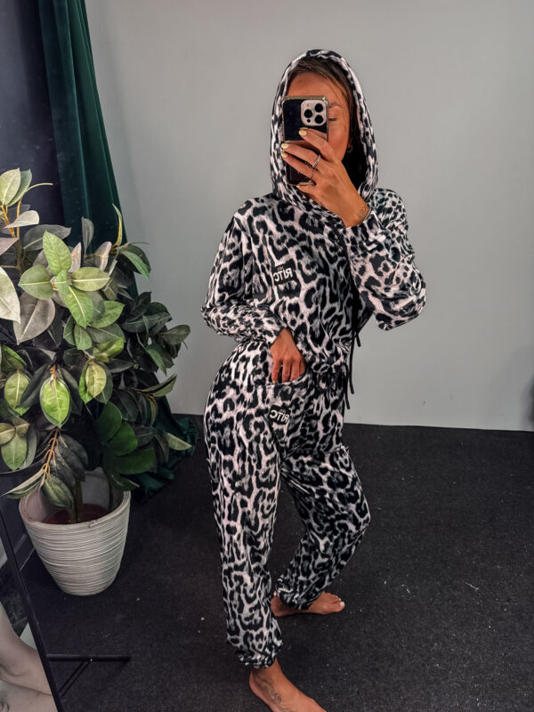 Βελουτέ Σετ Trinity White Leopard Print