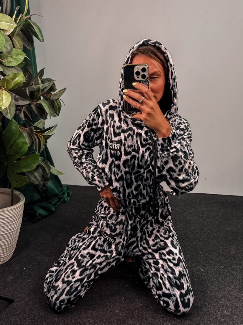 Βελουτέ Σετ Trinity White Leopard Print - Image 3