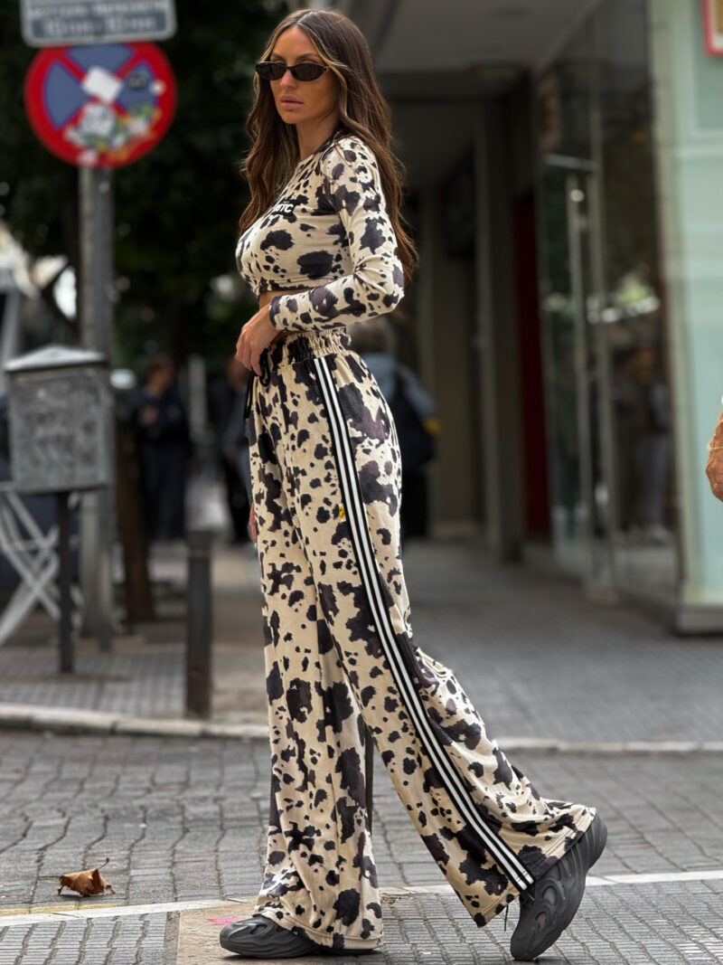 Fashion Limousine | Beige Cow Print Velvet Set Angie - Image 4