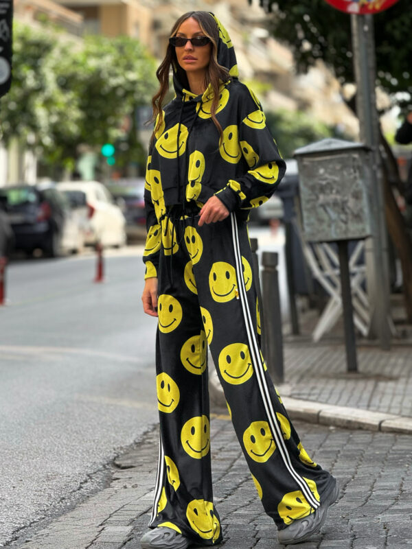 Fashion Limousine | Smilies Print Velvet Set Angie