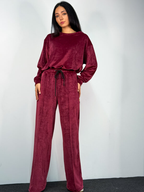 Fashion Limousine | Victoria Burgundi Velvet Set