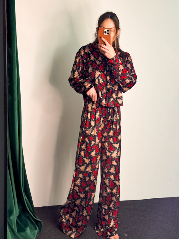 Fashion Limousine | Christmas Tree Print Velvet Set Evelyn