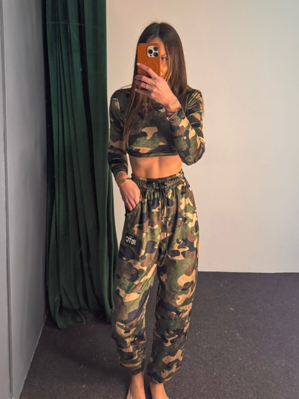 Βελουτέ Σετ Nina Camo Print