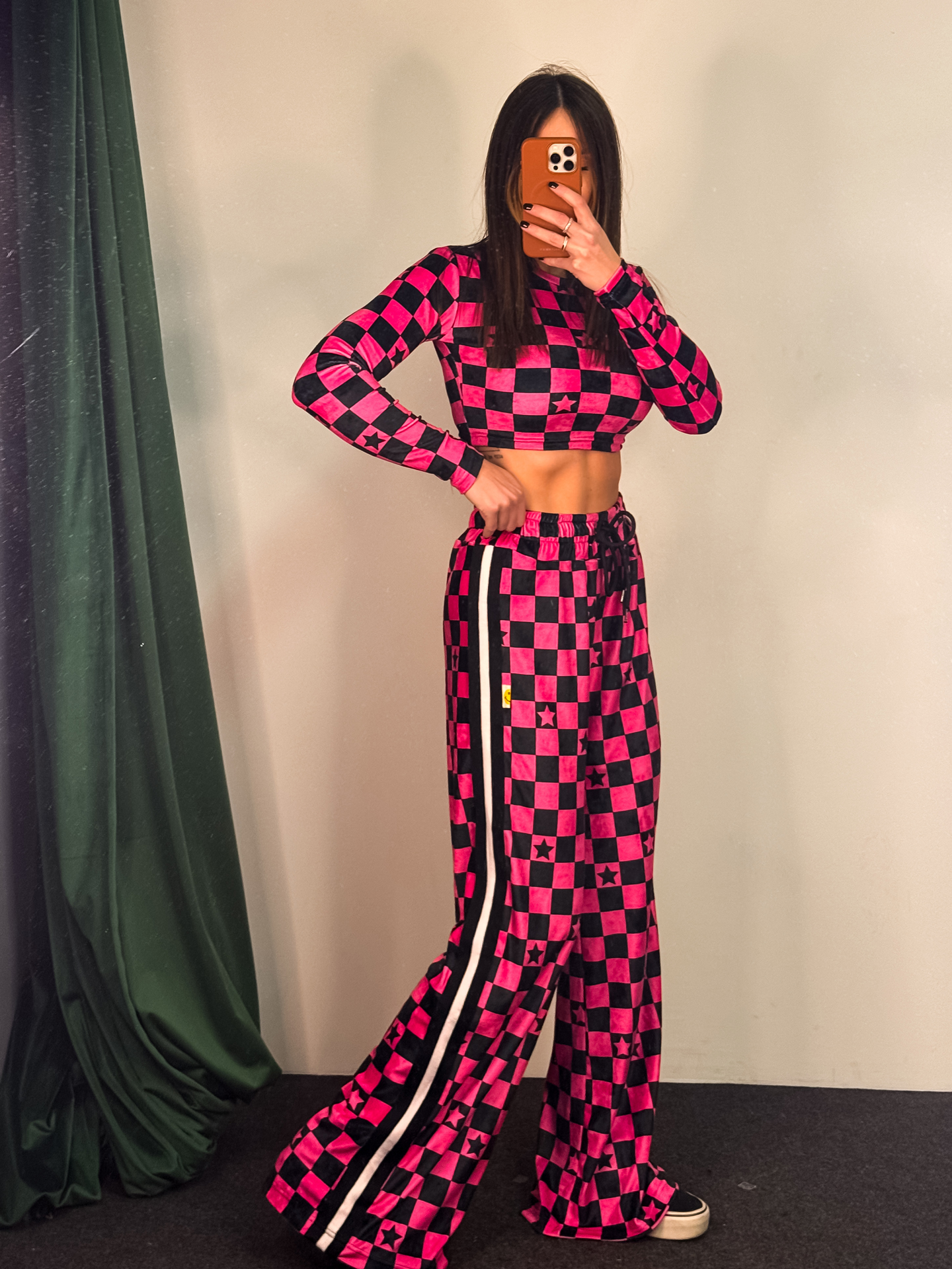 Fashion Limousine | Velvet Crop Set Sophia Hot Pink and Black Checkerboard Star Print