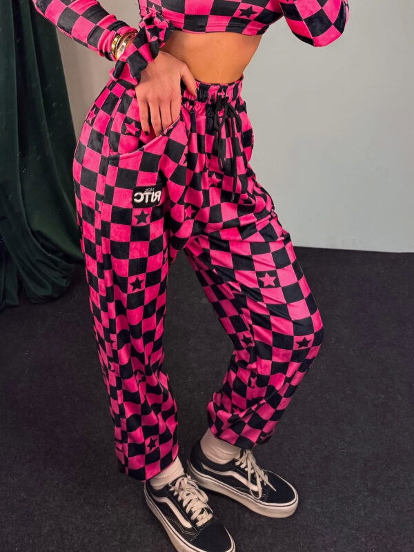 Βελουτέ Παντελόνι Daisy Hot Pink and Black Checkerboard Print