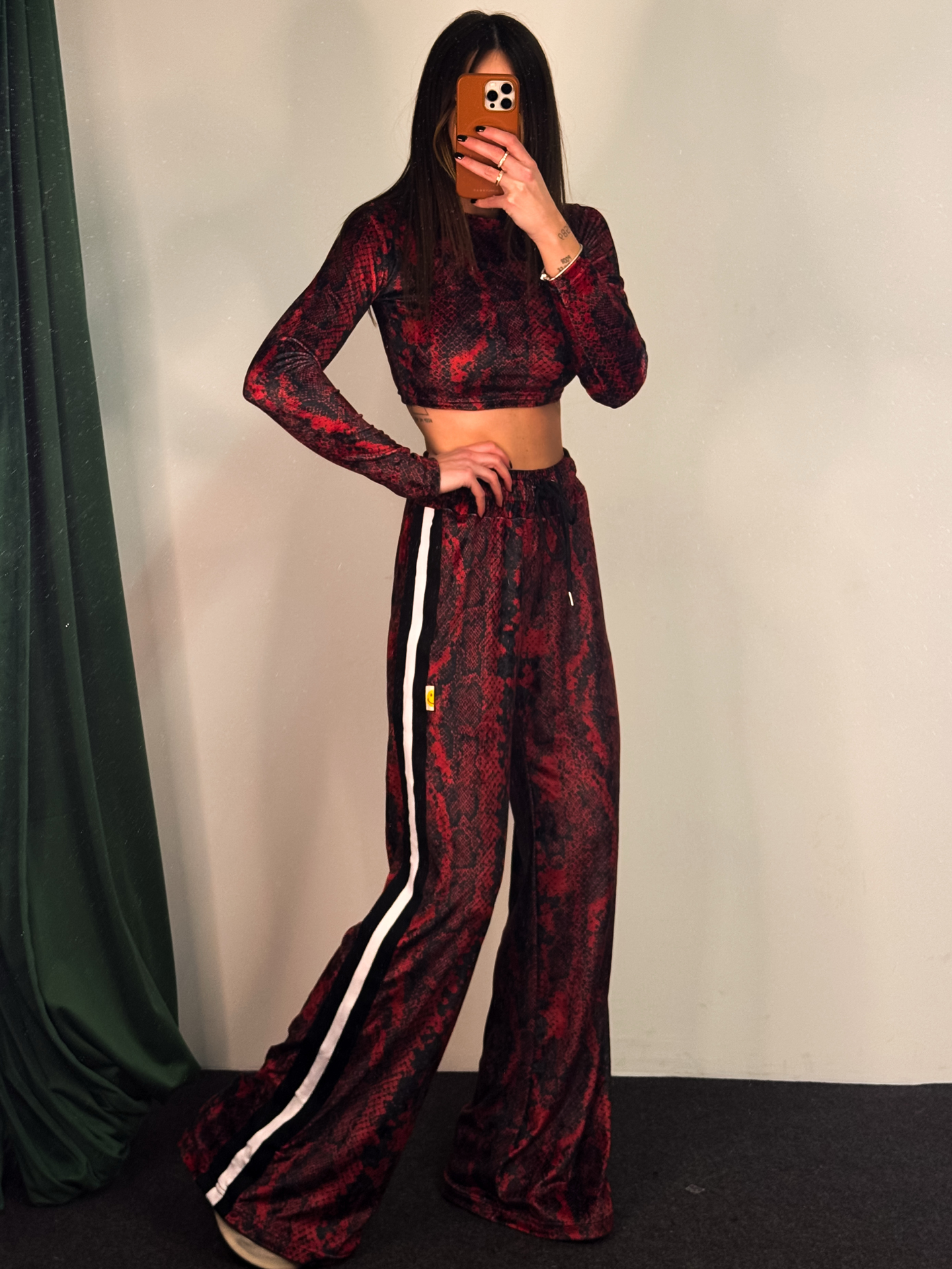 Fashion Limousine | Velvet Crop Set Sophia Red Snake Skin Print