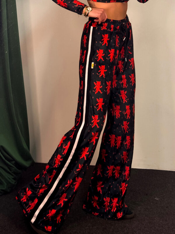 Fashion Limousine | Velvet Pants Evelyn Black - Red Devil Print