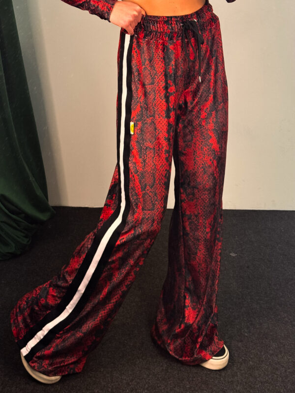 Fashion Limousine | Velvet Pants Evelyn Red Snake Skin Print