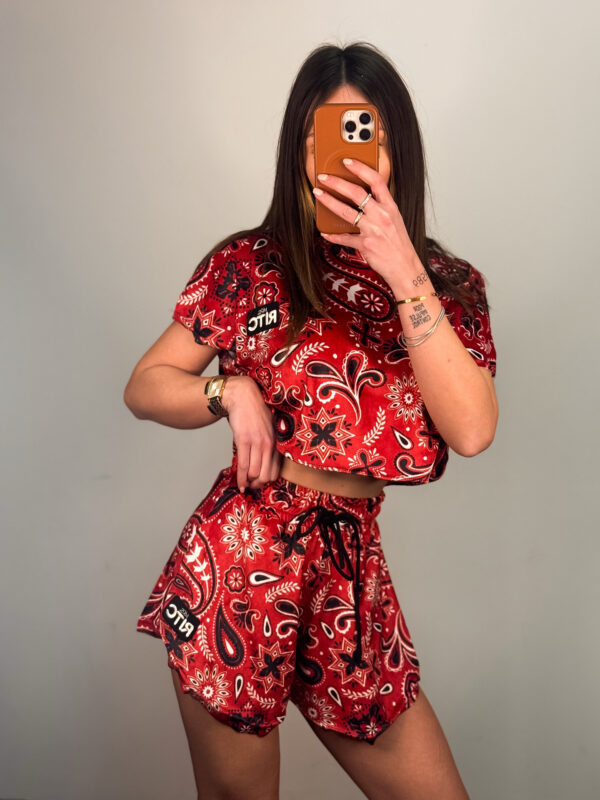 Βελουτέ Σετ Shorts Greta Red Bandana Print