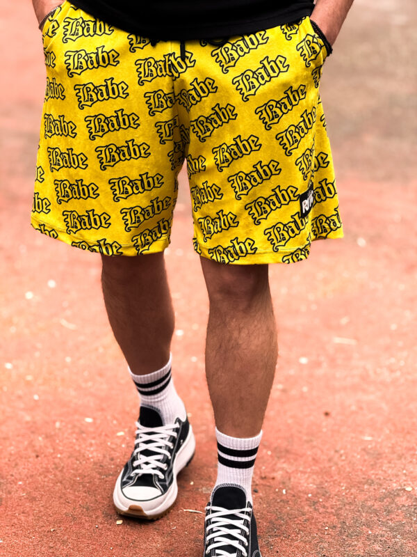 Βελουτέ Βερμούδα Logan Yellow Babe Print