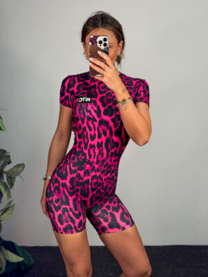 Ολόσωμη Κοντομάνικη Φόρμα Magenta Leopard Print