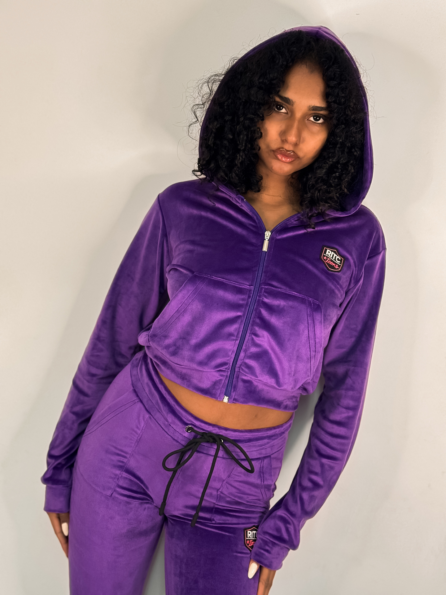 Velvet Hoodie Vivian Purple - Image 2