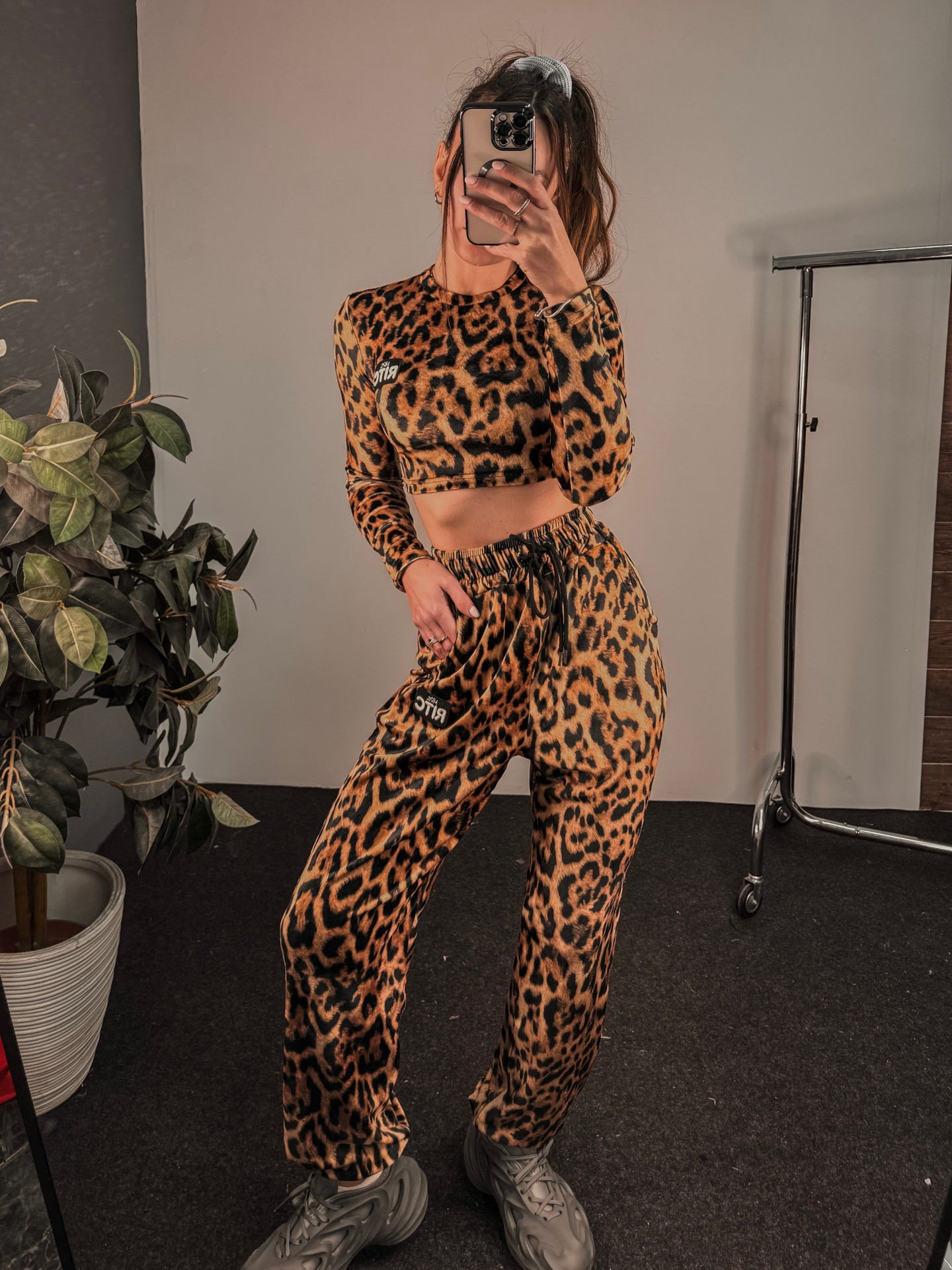 Βελουτέ Σετ Nina Leopard Print - Image 3