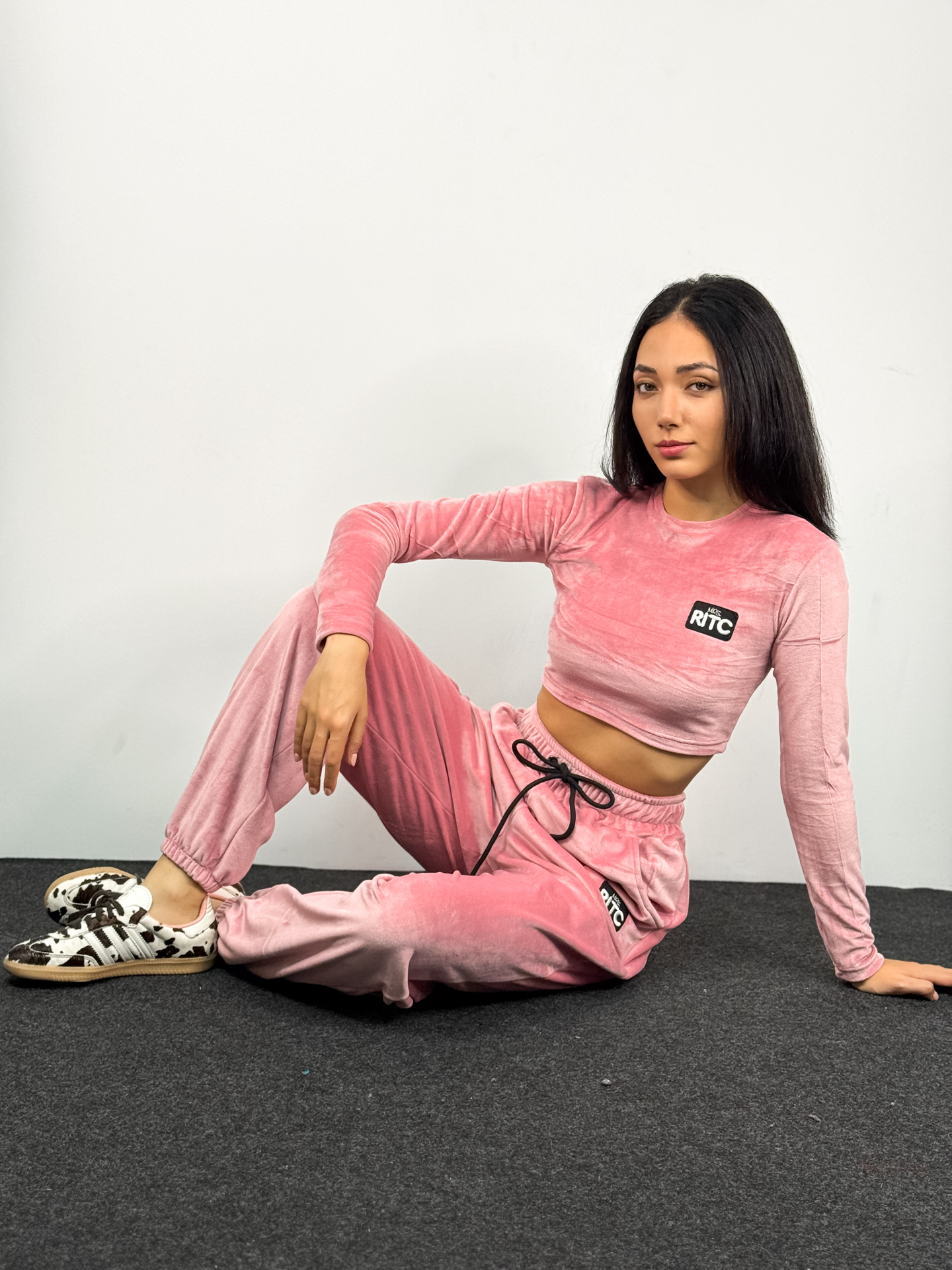Βελουτέ Σετ Nina Pink - Image 4