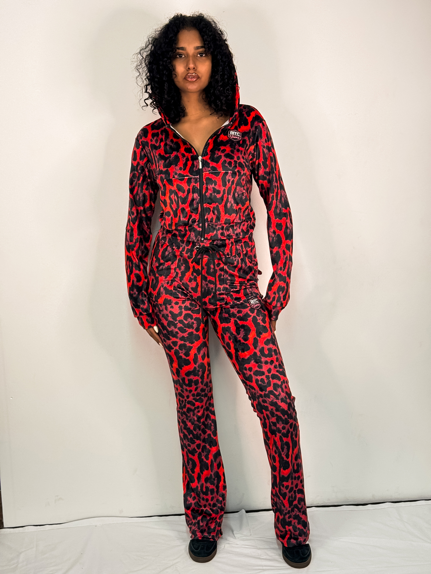 Velvet Set Vivian Red Leopard Print - Image 6