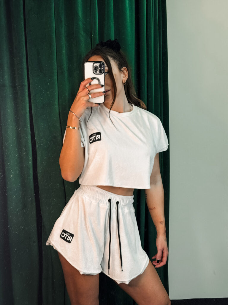 Βελουτέ Σετ Shorts Greta Coconut White