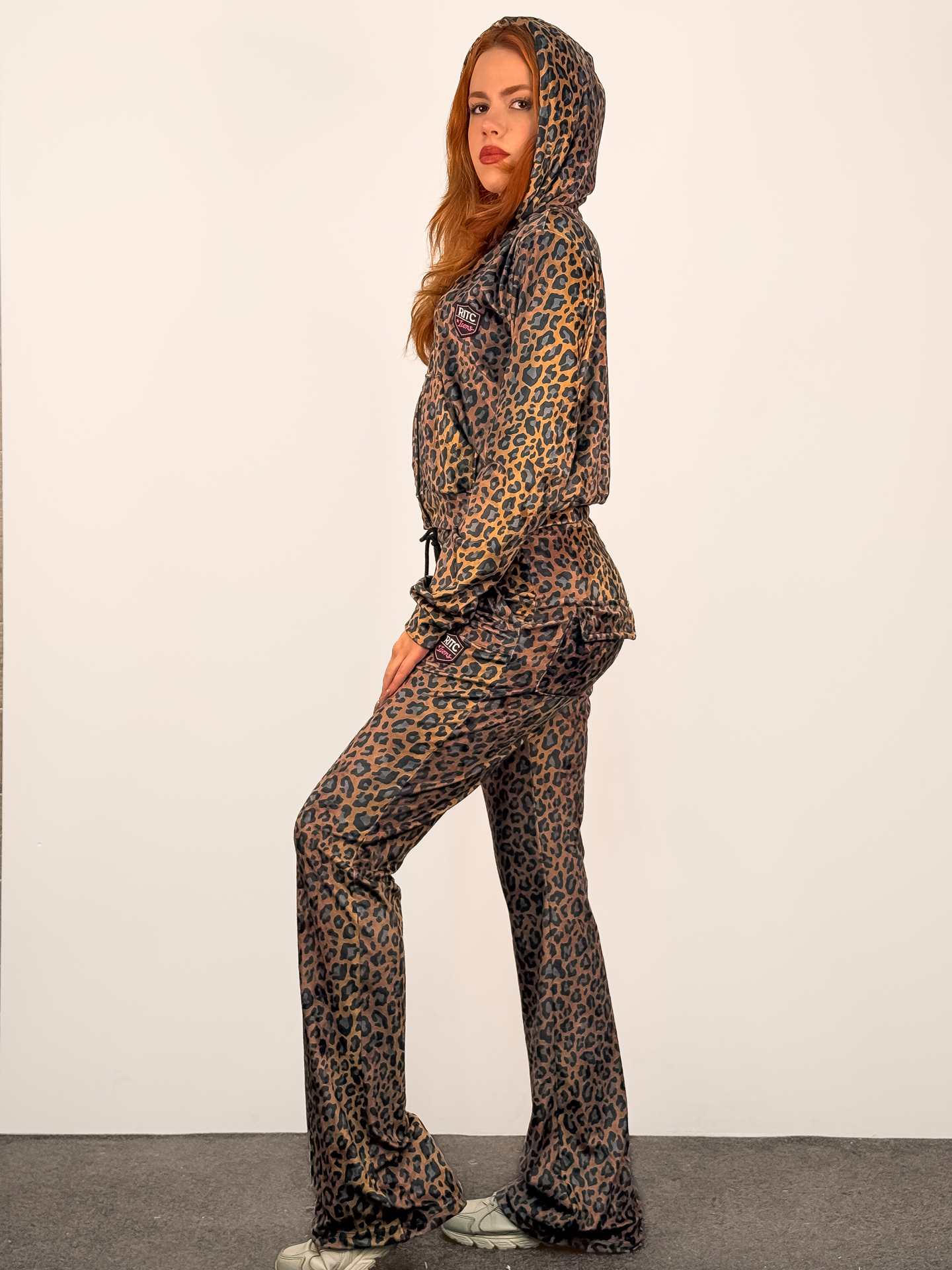 Velvet Set Vivian Golden Brown Leopard Print - Image 6