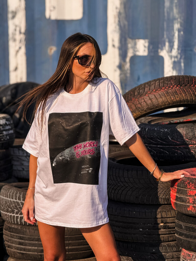 Άσπρο T-Shirt The World is Yours Print